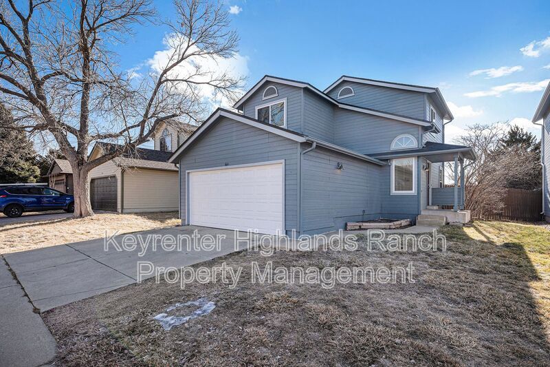 664 Walden Ct in Littleton, CO - Building Photo
