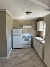 216 Brundrette St in Lake Charles, LA - Building Photo - Building Photo