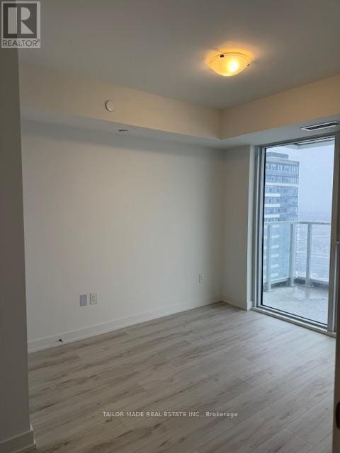 1010 Sandy Beach Rd in Pickering, ON - Building Photo - Building Photo