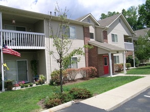 Apartments at Fox Trail in Amelia, OH - Building Photo - Building Photo