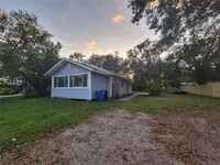 4736 20th St N in St. Petersburg, FL - Foto de edificio - Building Photo