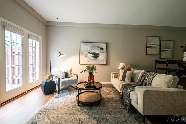 9767 Bunker Hill Ln in Montgomery, OH - Building Photo - Building Photo