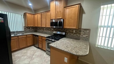 31757 Paseo Peonia in Murrieta, CA - Building Photo - Building Photo