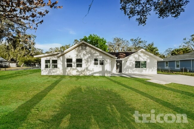 property at 33931 Emerald Pond Loop