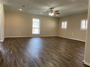 5520 Finian Ln in North Richland Hills, TX - Building Photo - Building Photo