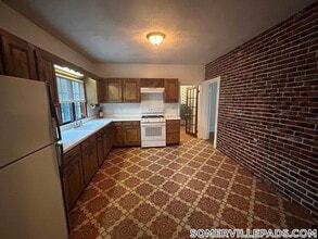 186 Powder House Blvd in Somerville, MA - Building Photo - Building Photo
