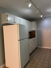 208 Northpoint Ave Unit F in High Point, NC - Building Photo - Building Photo