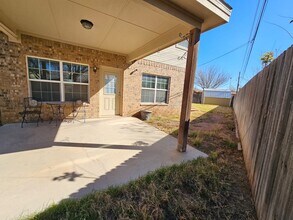 607 NE Ave E Pl in Andrews, TX - Building Photo - Building Photo