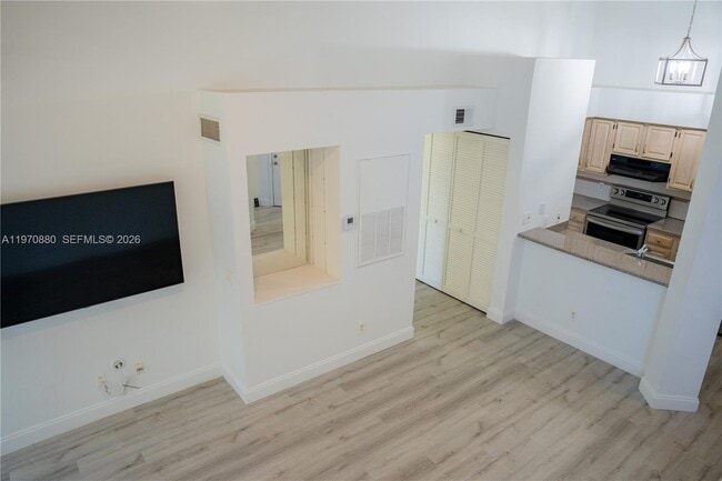 1705 Palm Cove Blvd, Unit Verano