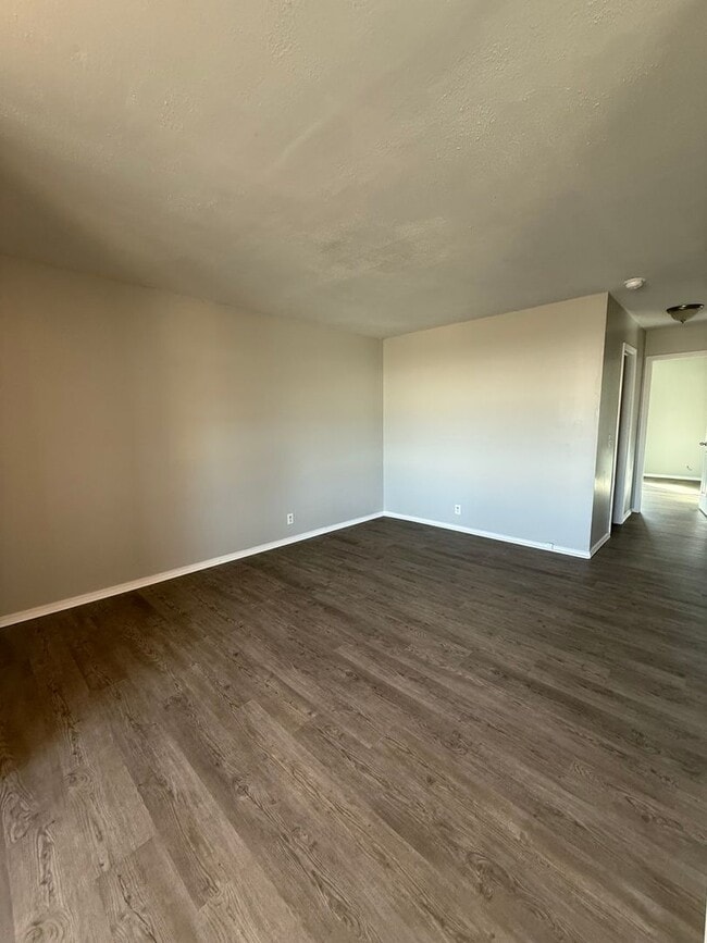 3554 W State St in Springfield, MO - Building Photo - Building Photo