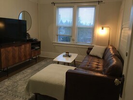543 49th Av E in Vancouver, BC - Building Photo