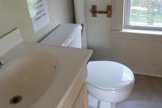 146 Colchester Ave in Burlington, VT - Building Photo - Building Photo