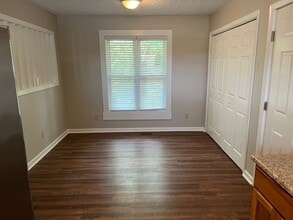 2 Bubbling Creek Dr in Travelers Rest, SC - Building Photo - Building Photo