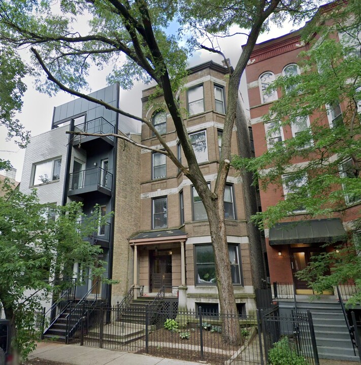 3521 N Reta Ave in Chicago, IL - Building Photo