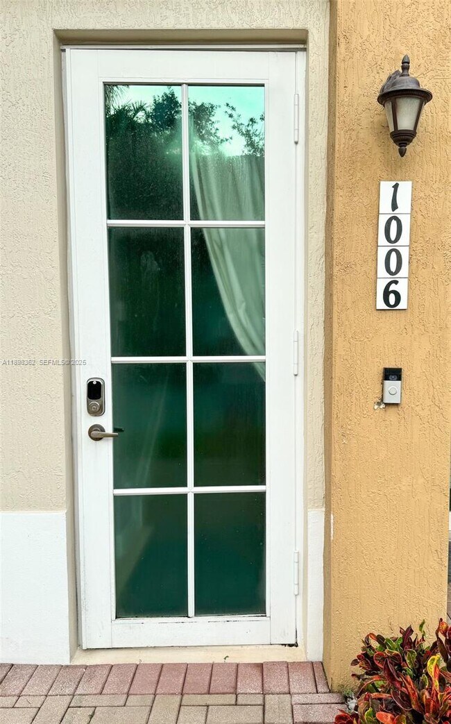 property at 1006 SW 147th Ave