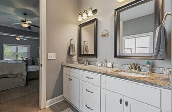 184 Houston St in Prattville, AL - Building Photo - Building Photo