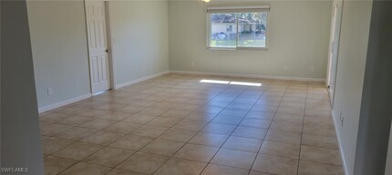 14925 Wise Way in Ft. Myers, FL - Building Photo - Building Photo