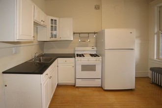 3339 N Seminary Ave-Unit -Two in Chicago, IL - Building Photo - Building Photo
