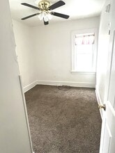 1318 W 11th St, Unit 1 in Erie, PA - Foto de edificio - Building Photo