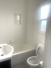 1018-1020 3rd St in Hermosa Beach, CA - Building Photo - Building Photo