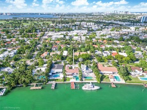 1180 Bay Dr in Miami Beach, FL - Building Photo - Building Photo