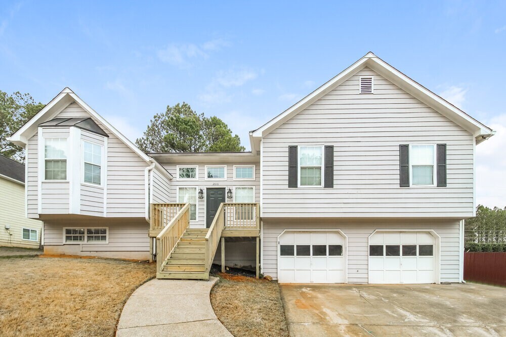 2616 Abbots Glen Dr NW in Acworth, GA - Foto de edificio