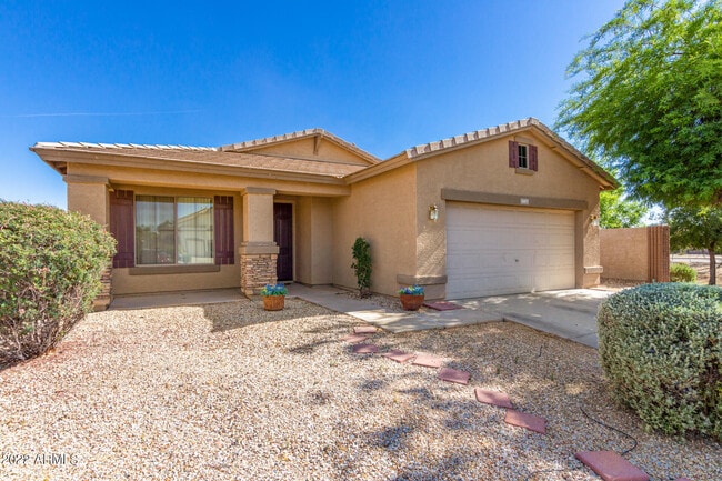 16071 W Gelding Dr in Surprise, AZ - Building Photo - Building Photo