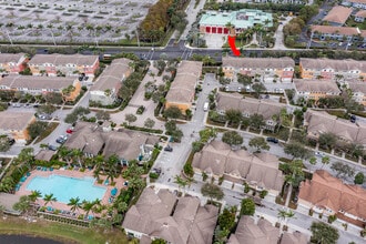 660 Amador Ln in West Palm Beach, FL - Building Photo - Building Photo