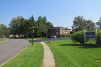 Creekside Village Apartments in Tonawanda, NY - Foto de edificio - Building Photo