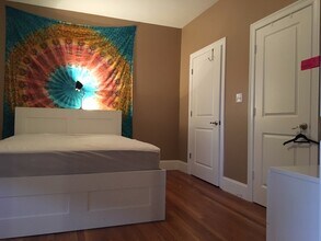 23 Saint Lukes Rd, Unit 2 in Boston, MA - Building Photo - Building Photo