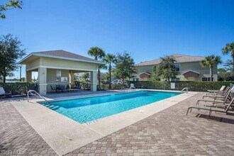 9093 Gervais Cir, Unit 1905 in Naples, FL - Building Photo - Building Photo