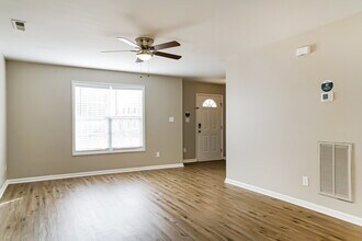 69 Nancy Ct in Clayton, NC - Building Photo - Building Photo