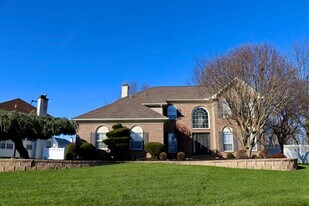 2969 Columbia Dr in Bensalem, PA - Building Photo