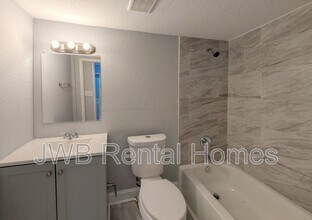 2002 W 15th St in Jacksonville, FL - Building Photo - Building Photo