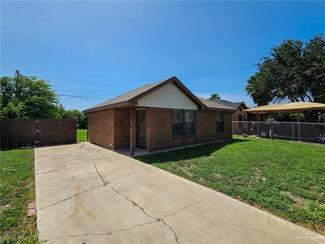 property at 6202 S Rivera St