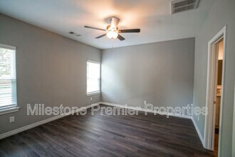 201 Martin Luther King St in Denison, TX - Foto de edificio - Building Photo