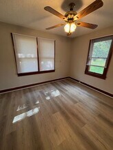 8469 Cobb Rd in Brooksville, FL - Building Photo - Building Photo