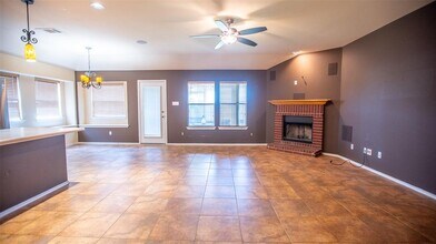 712 Timothy John Dr in Pflugerville, TX - Building Photo - Building Photo