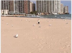 5701 N Sheridan Rd, Unit 5S in Chicago, IL - Foto de edificio - Building Photo