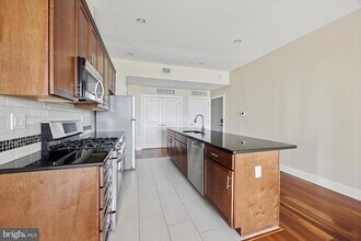 601 N 2nd St, Unit 206 in Philadelphia, PA - Building Photo - Building Photo