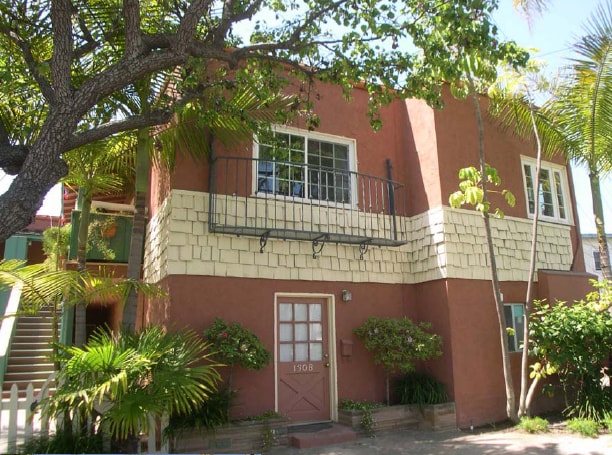 Sea Side Court in Seal Beach, CA - Foto de edificio - Building Photo