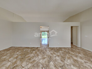 757 SW McCoy Ave in Port St. Lucie, FL - Building Photo - Building Photo