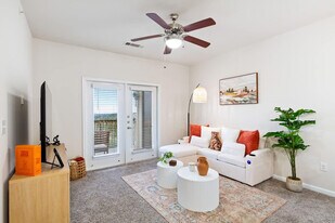 9301 Old Bee Caves Rd in Austin, TX - Building Photo