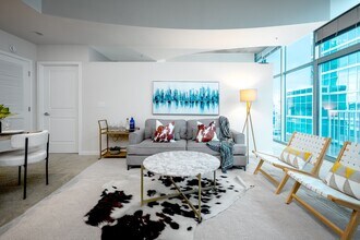 1700 Bassett St in Denver, CO - Building Photo - Building Photo