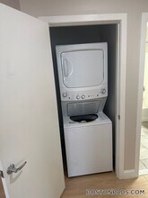 75 S Main St, Unit 509 in Attleboro, MA - Foto de edificio - Building Photo