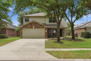 32334 Summer Park Ln in Conroe, TX - Building Photo