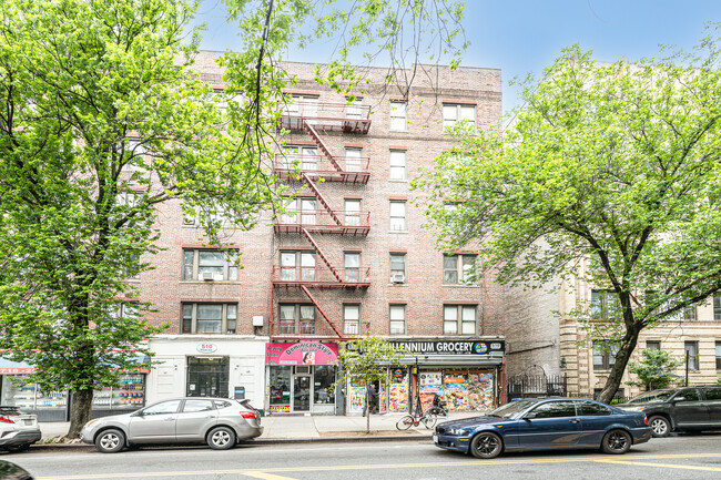 510 Ocean Ave in Brooklyn, NY - Building Photo - Building Photo