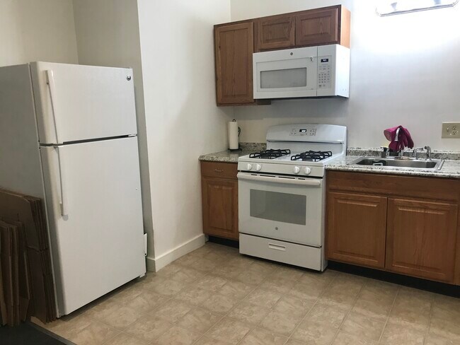 3 Webster St in Rockland, MA - Building Photo - Building Photo