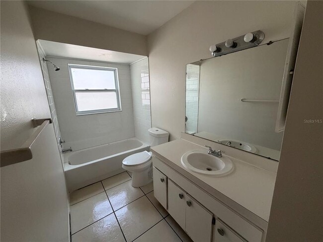 182 Margie St in Palm Harbor, FL - Building Photo - Building Photo