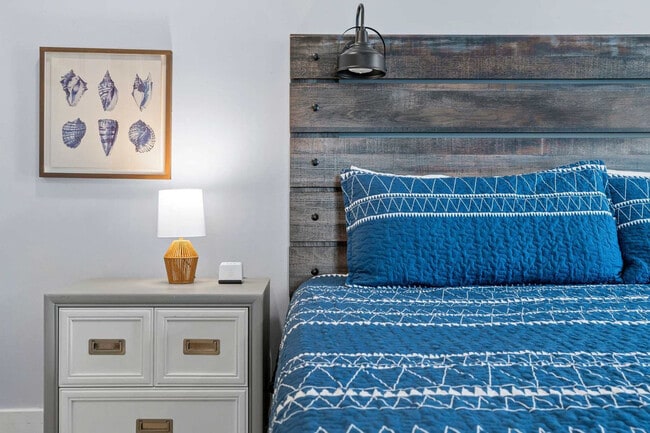 22 Moreno Point Rd in Destin, FL - Building Photo - Building Photo